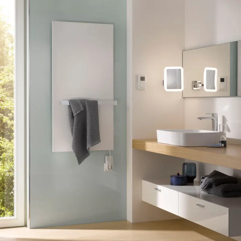 HSK Design-Infrarotheizkörper „Retango“ mit Metallfront 60 × 120 cm in Weiß Aktuell