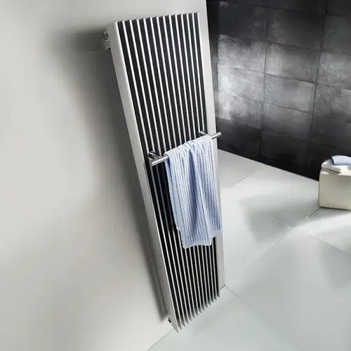 Angebot HSK Design-Heizkörper „Sky“ 29,5 × 180 cm in Weiß
