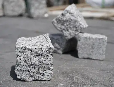 Pflasterstein Granit hellgrau Neue Kollektion