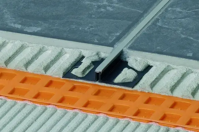 Top-Preis Schlüter Dilex-BWS Bewegungsfugenprofil PVC/CPE graphitschwarz 2,5 m